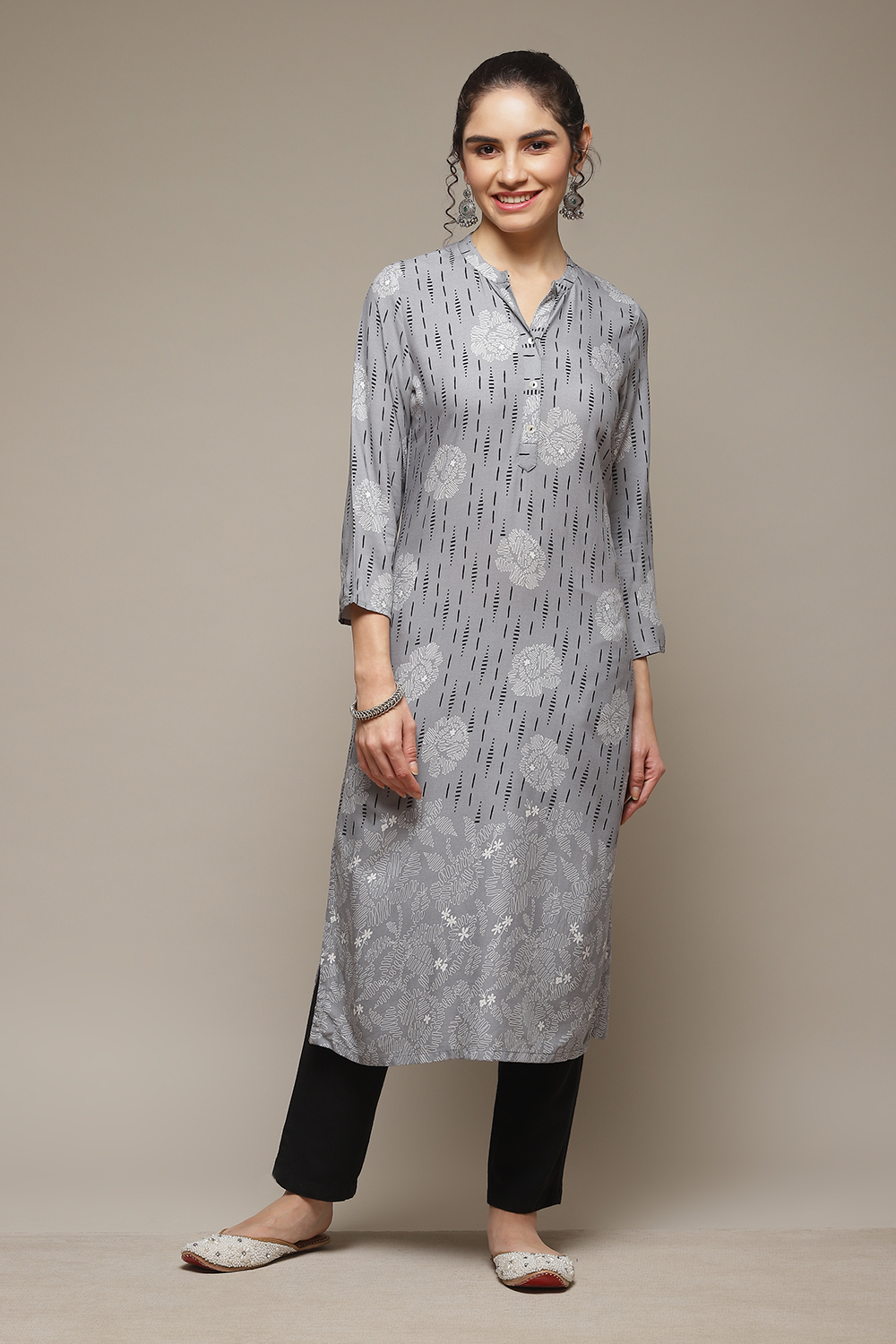 Grey LIVA Straight Kurta image number 1